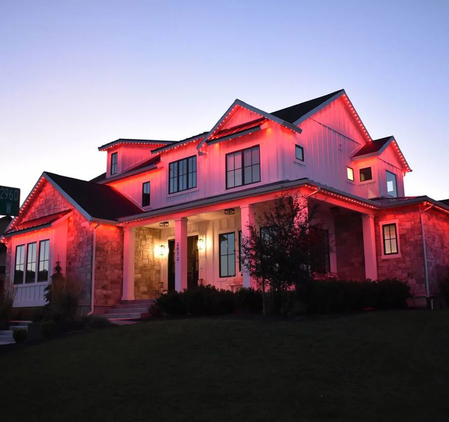 Custom-designed Christmas lighting near me in Thornhill, ON for the perfect holiday look